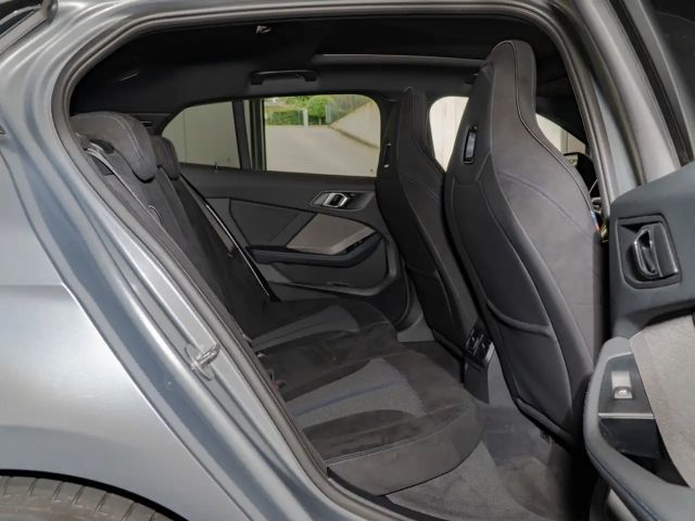 BMW 135 Sedan xDrive