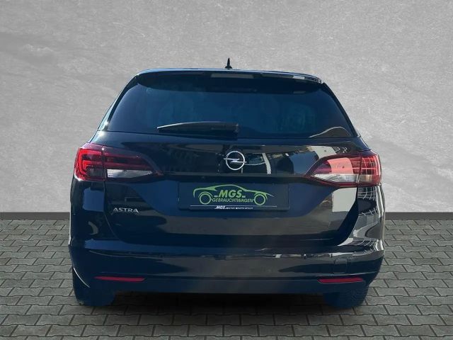Opel Astra Sports Tourer Ultimate