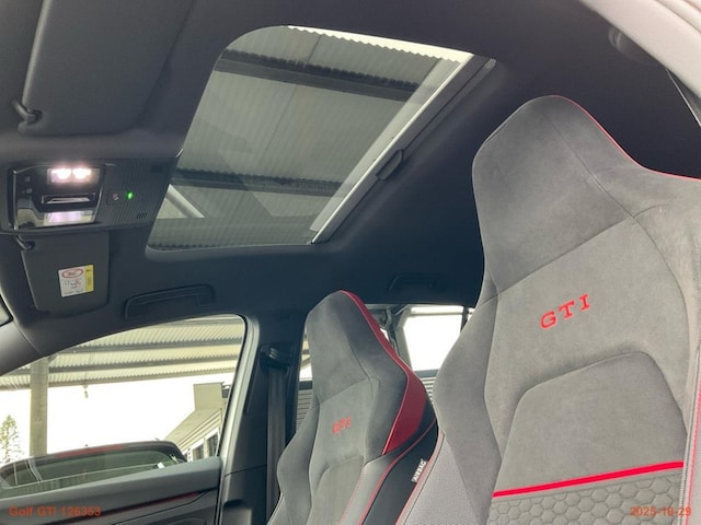 Volkswagen Golf 2.0 TSI DSG GTI Style