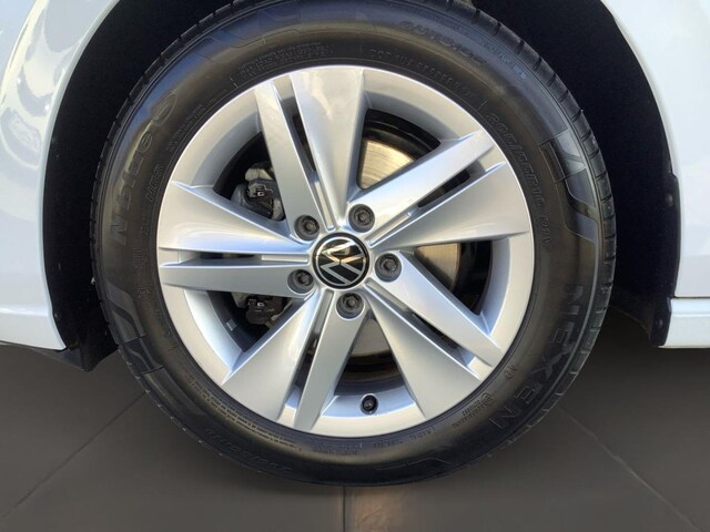 Volkswagen Golf 1.5 TSI Life Variant