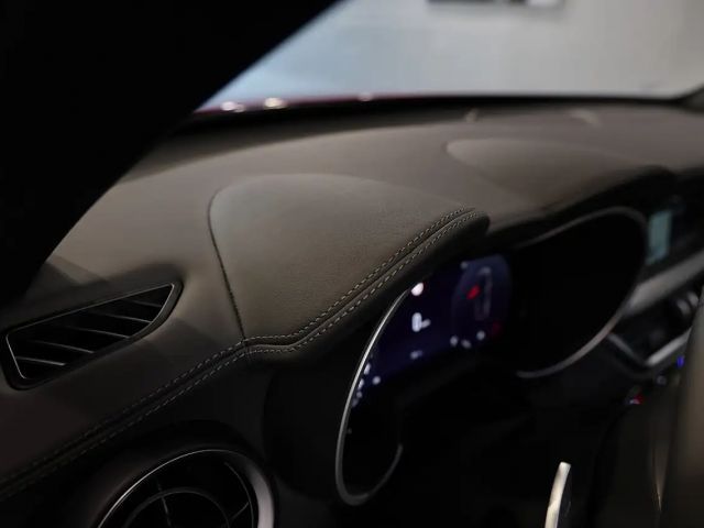 Alfa Romeo Stelvio AT8 Q4 Veloce