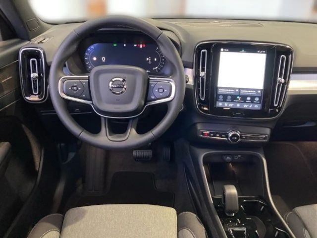 Volvo XC40 Dark Plus