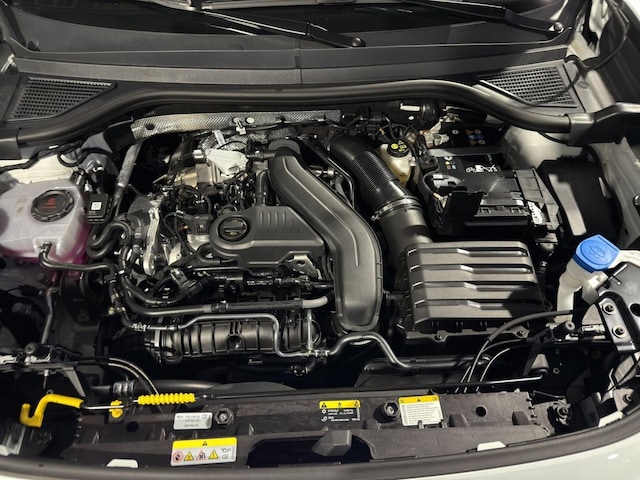 Volkswagen T-Roc 1.5 eTSI DSG IQ.Drive