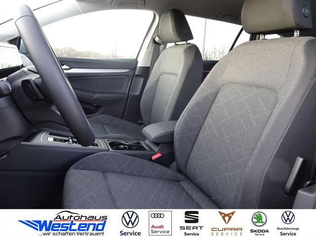 Volkswagen Golf 1.5 eTSI DSG Life Variant