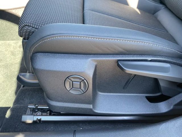 Audi A3 45 TFSI Hybride S-Line Sedan