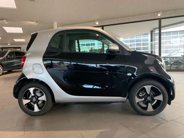 Smart EQ fortwo Passion Premium
