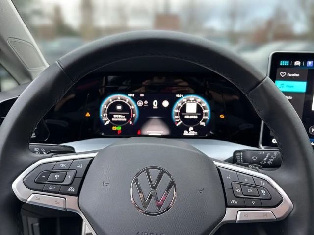 Volkswagen Golf 1.5 eTSI Golf VIII Variant