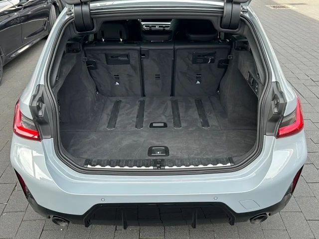 BMW 330 330d M-Sport Touring xDrive