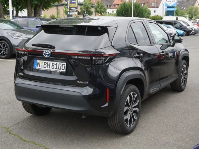 Toyota Yaris Cross Team D