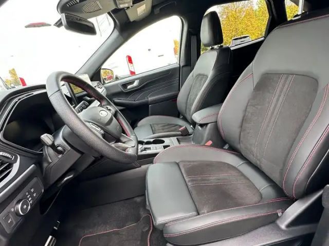 Ford Kuga Hybrid ST Line X