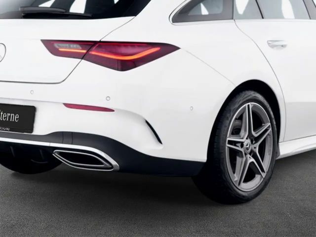 Mercedes-Benz CLA 200 AMG Line