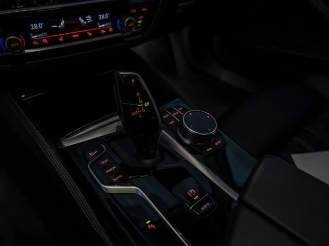 BMW 530 530i Luxury Line Touring