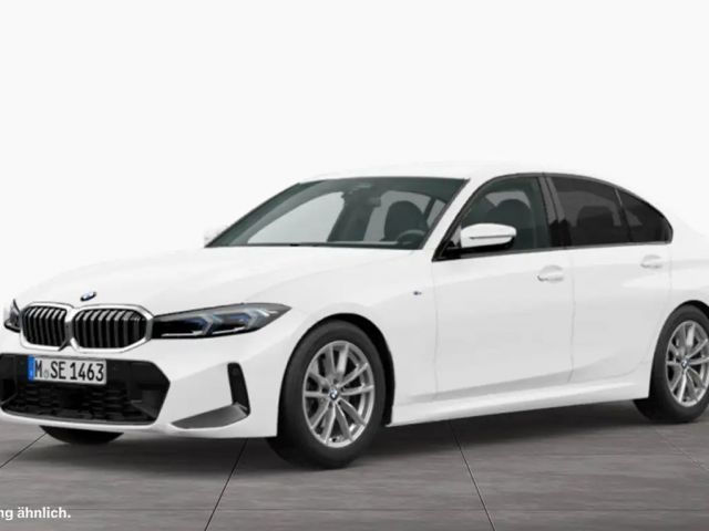 BMW 320 320i M-Sport Sedan