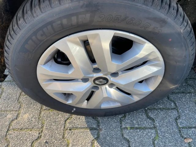 Renault Kangoo EDC TCe 130 Techno