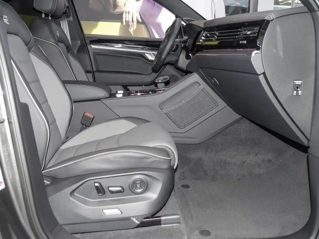 Volkswagen Touareg 4Motion R-Line