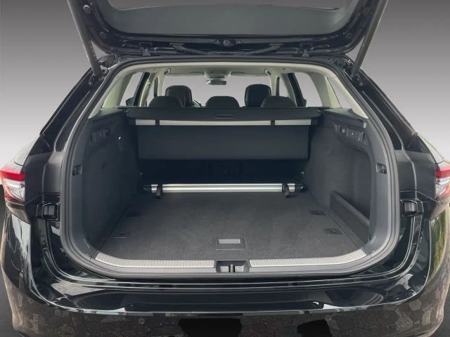 Skoda Superb 2.0 TDI Combi Selection