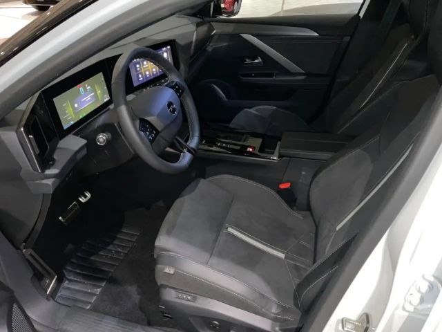 Opel Astra GSe Hybrid Innovation