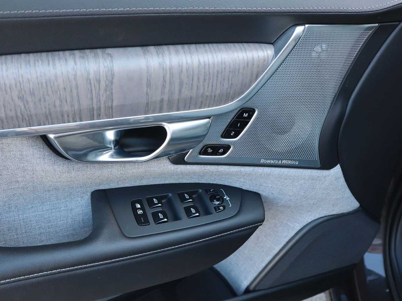 Volvo V90 Dark T8 Ultimate