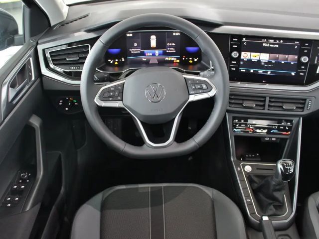 Volkswagen Polo 1.0 TSI IQ.Drive Style