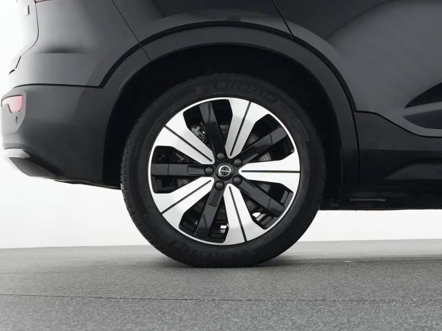 Volvo XC40 AWD Plus Recharge Twin Engine