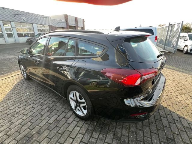 Ford Focus Cool & Connect EcoBoost Wagon