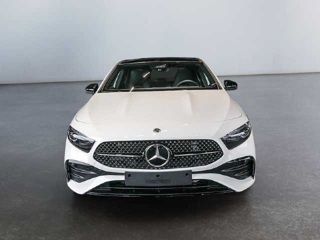 Mercedes-Benz A 200 A 200 d