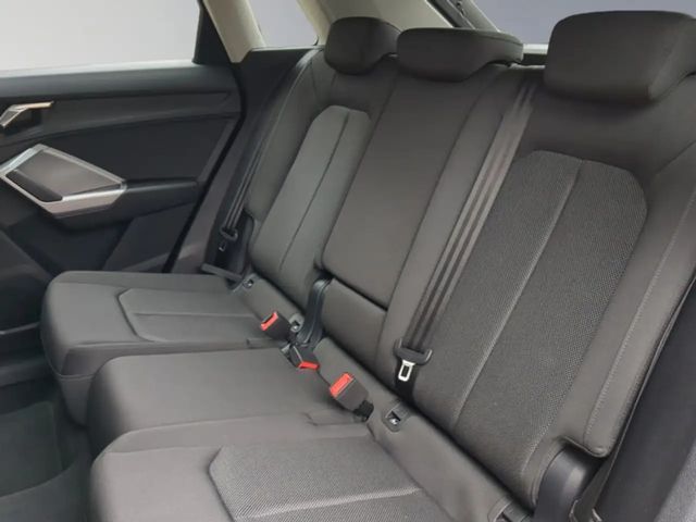 Audi Q3 1.5 TFSI S-Tronic