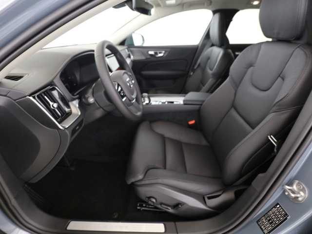 Volvo V60 Cross Country AWD Ultimate