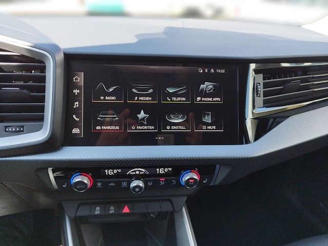 Audi A1 25 TFSI S-Line S-Tronic Sportback