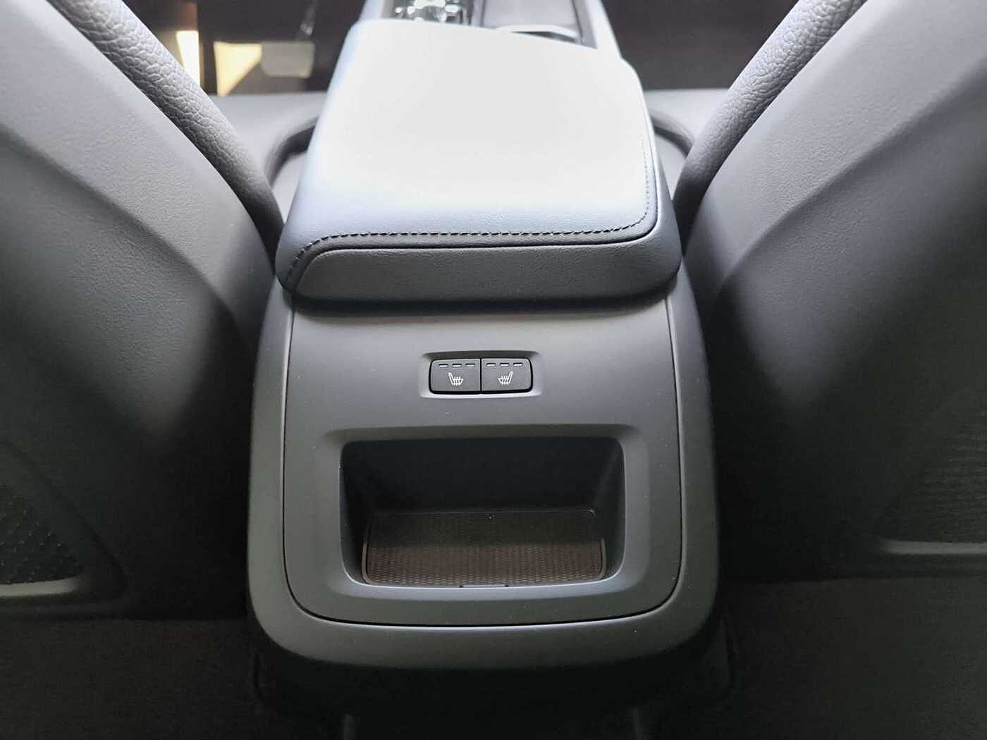 Volvo XC60 AWD Dark Plus