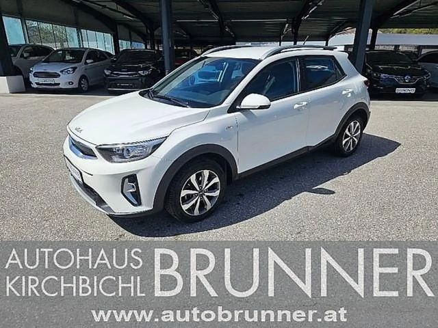 Kia Stonic 1,25 MPI ISG Silber