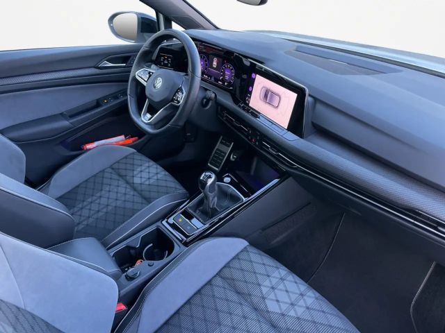 Volkswagen Golf 1.5 TSI Golf VIII R-Line Style