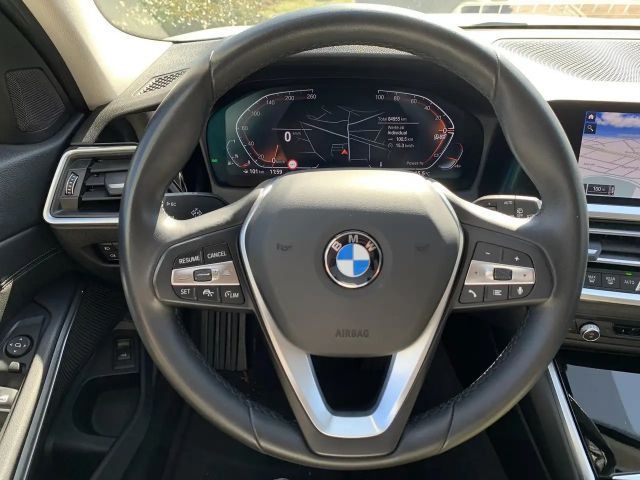 BMW 330 330i Sport Line