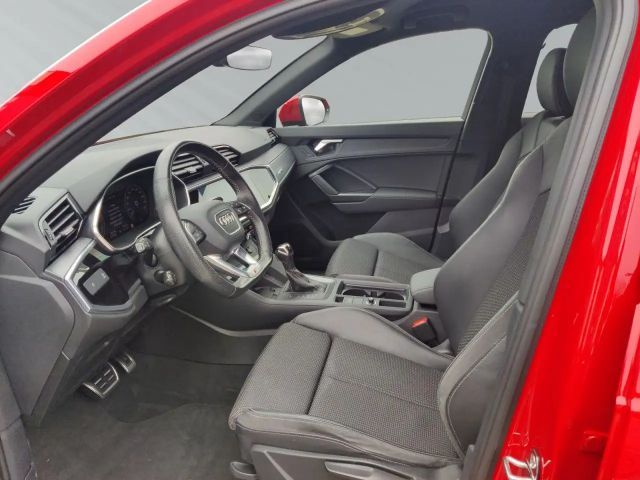 Audi Q3 Hybride S-Line S-Tronic