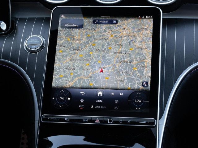 Mercedes-Benz C 200 AMG Line Sedan