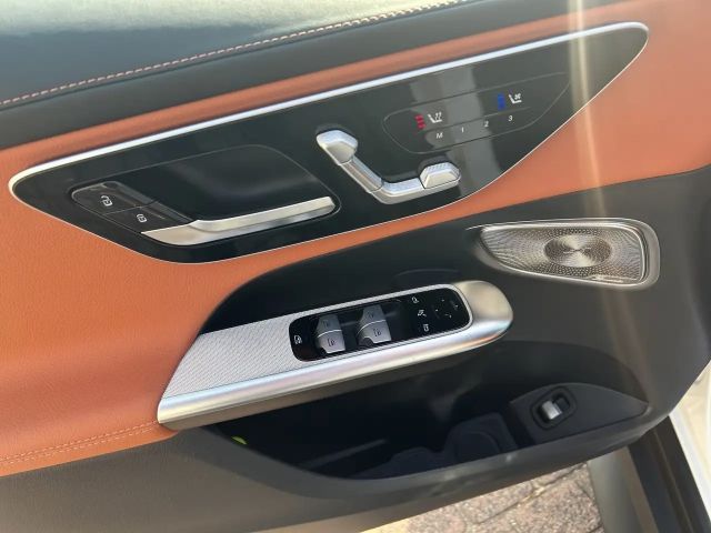 Mercedes-Benz GLC 300 AMG Line Coupé