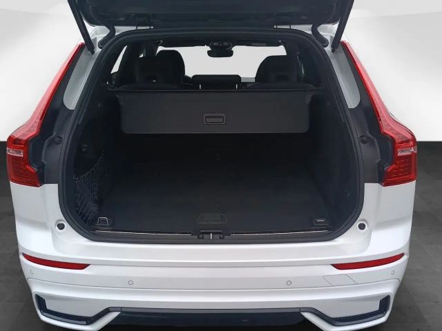 Volvo XC60 AWD Dark Plus T6