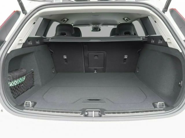 Volvo V60 Business Dark Plus