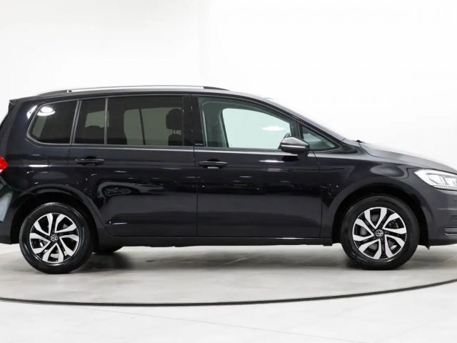 Volkswagen Touran 1.5 TSI DSG