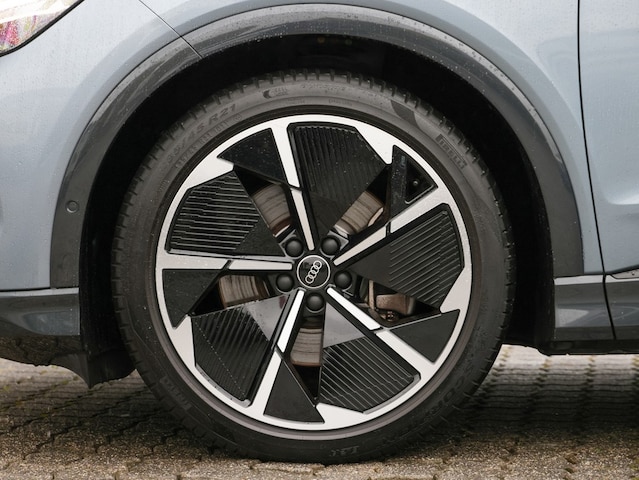 Audi Q4 e-tron 50 Quattro