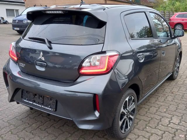 Mitsubishi Space Star Star