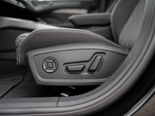 Audi A6 Avant Quattro S-Tronic