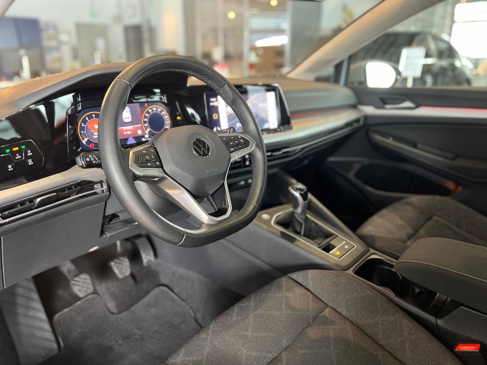 Volkswagen Golf 1.5 TSI Golf VIII Life