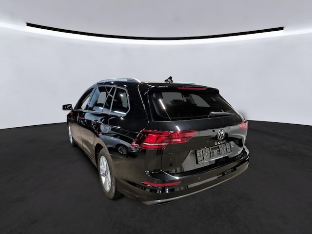 Volkswagen Golf 1.5 eTSI DSG Life Variant