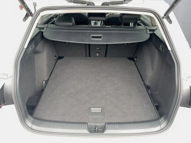 Volkswagen Golf Business Variant