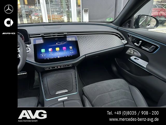 Mercedes-Benz E 220 AMG Line E 220 d Sedan