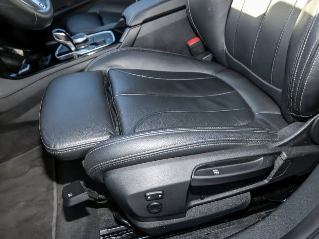 BMW 118 118i M-Sport Sedan