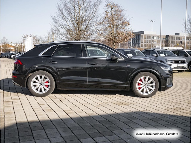 Audi Q8 55 TFSI Hybride Quattro