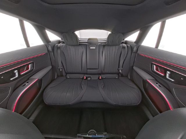 Mercedes-Benz EQS 450 4MATIC Sedan