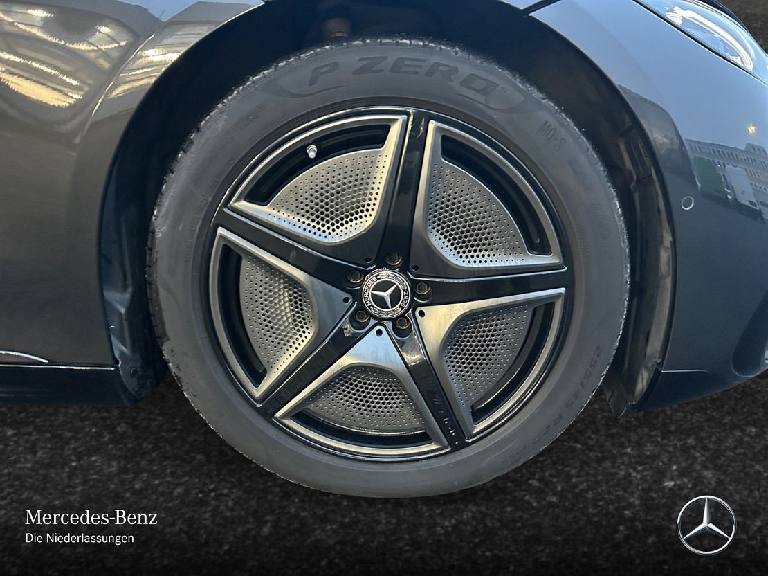 Mercedes-Benz EQS 350 Sedan